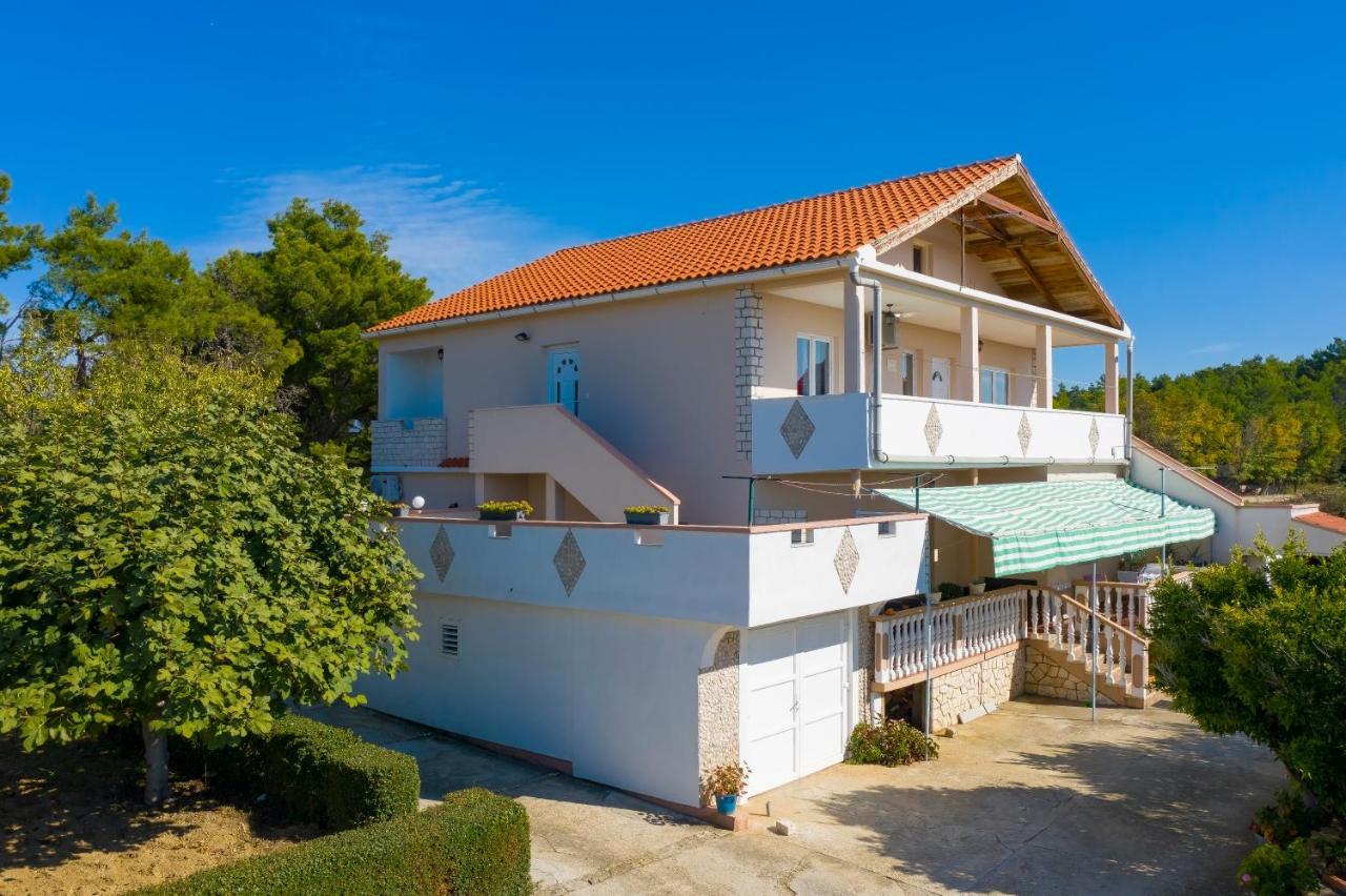 Apartments Luca Razanac Exterior photo